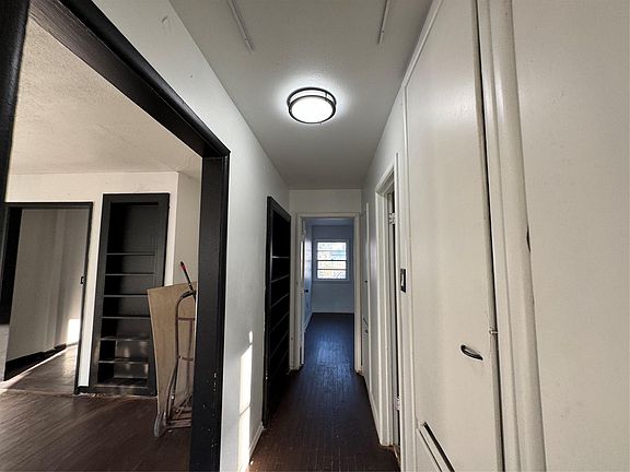 4th image of 5617 Avenue D