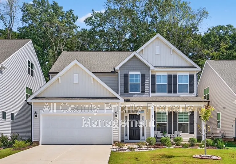 243 Ford Meadows Dr — Photo 1