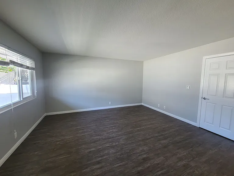 The Circle Apartments at Long Beach — Photo 59