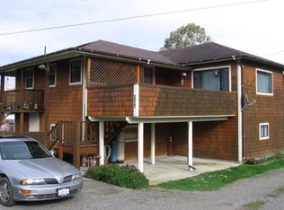 1883 Eel River Dr, Fortuna, CA 95540