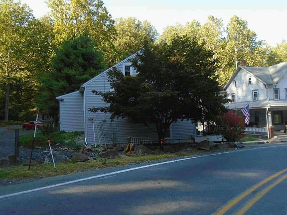 3rd image of 309 Wyomissing Rd