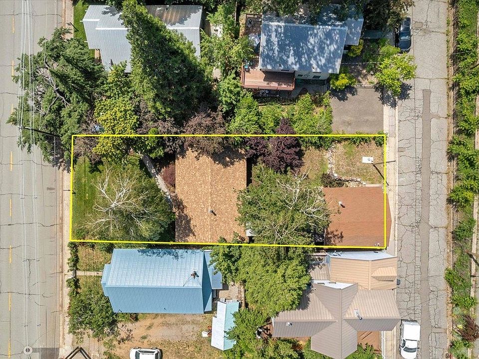 5331 Dunsmuir Ave, Dunsmuir, CA 96025 | MLS #20230592 | Zillow