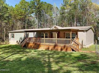 155 Porter Ln, Florence, MS 39073