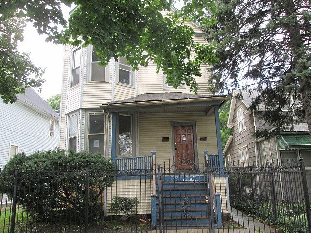 1st image of 1118 N Parkside Ave
