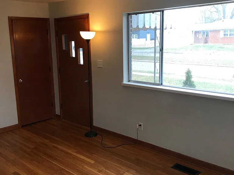 816 Broad Blvd — Photo 5