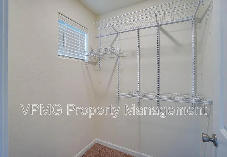 1423 W 16th Ave — Photo 20