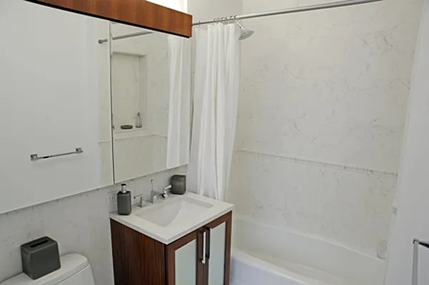 Rented by PWV Acquisitions | media 2