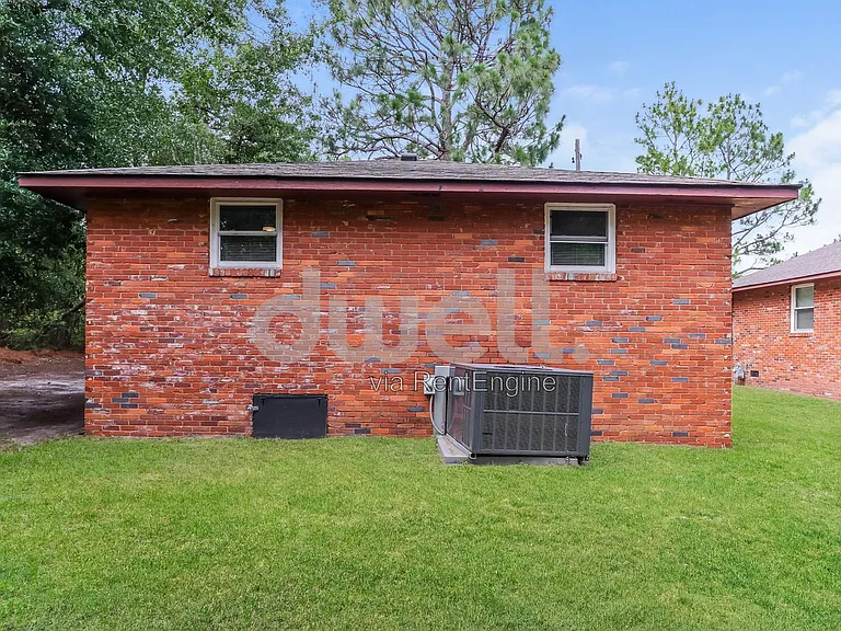 2508 South St — Photo 14