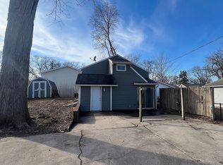 2400 45th St, Des Moines, IA 50310