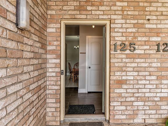 3rd image of 8100 Cambridge St APT 125