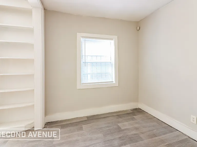 7022 S Benton Ave — Photo 8