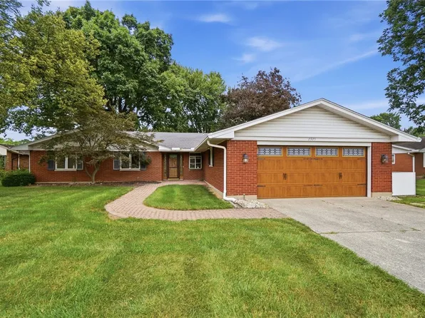 2325 E Rahn Rd, Dayton, OH 45440