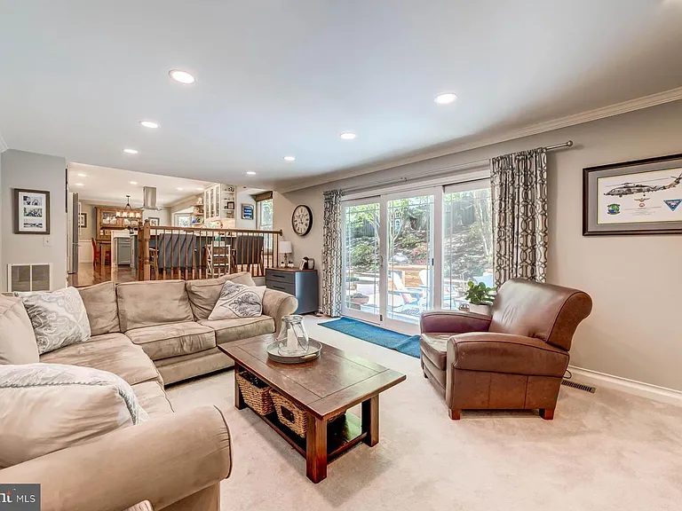 13930 S Springs Dr — Photo 63
