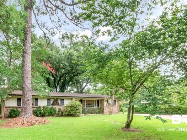 605 W Barksdale Dr, Mobile, AL 36606