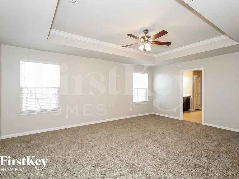 1207 Harkey Creek Dr — Photo 9