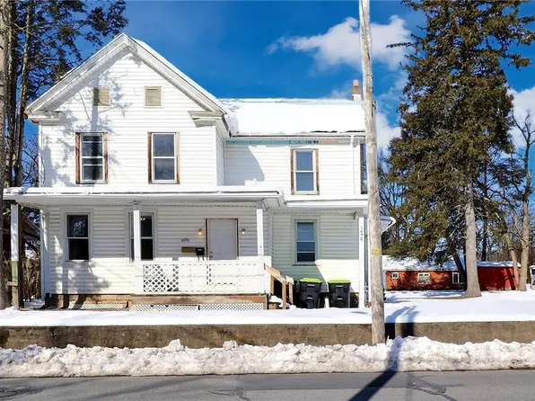 1090 Dreher Ave, Stroudsburg, PA 18360