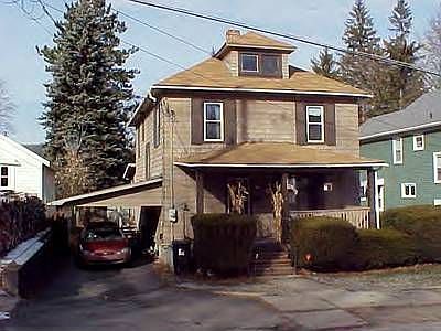 1st image of 10 Sturrock St