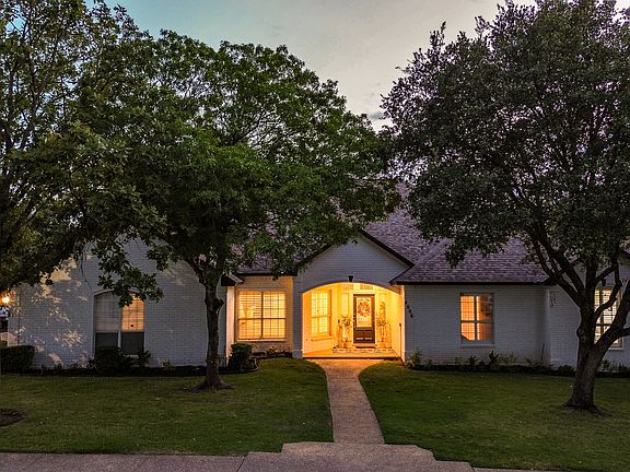 2nd image of 4006 HEIGHTS VIEW DR