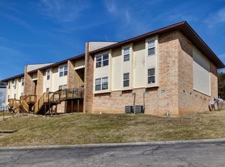 Table Rock Apartments, Branson, MO 65616