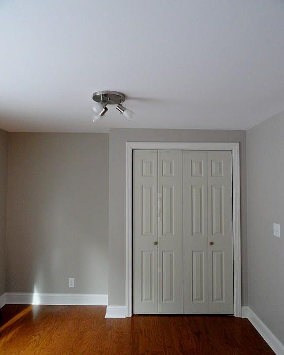 2nd image of 18 Squam Rd APT B