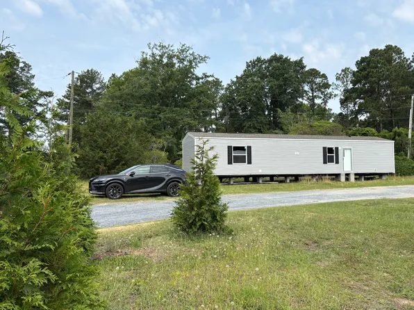 148 Briles Ct, Candor, NC 27229