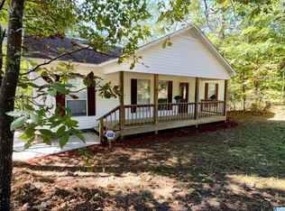 9983 Old Stouts Rd, Warrior, AL 35180