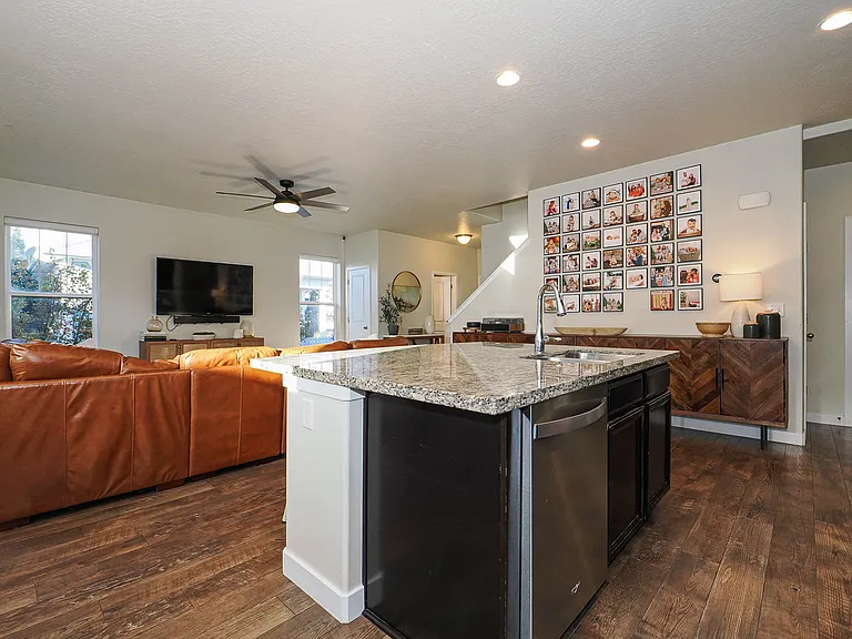 5089 W South Jordan Pkwy — Photo 23