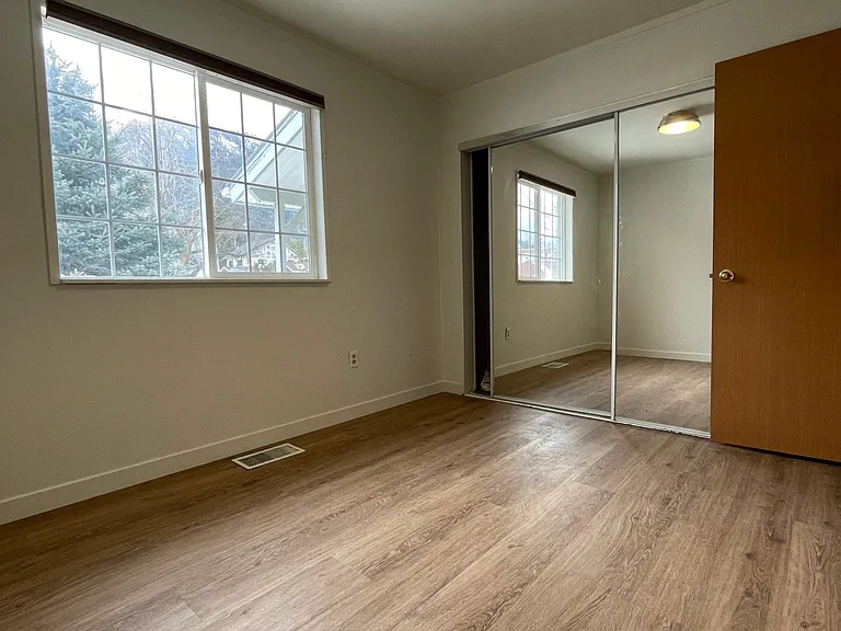 250 Central Ave — Photo 15
