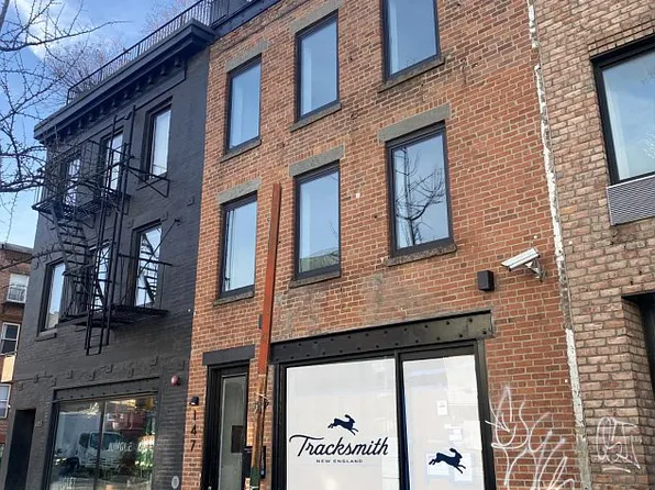 147 Wythe Ave, Brooklyn, NY 11249
