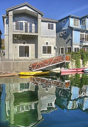 4th image of 1169 Bayshore Dr