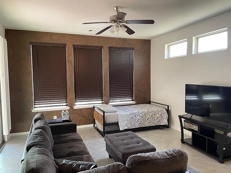 3322 Harvest Meadow Ln — Photo 27