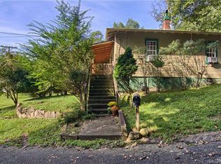 124 Beaver St, Tryon, NC 28782