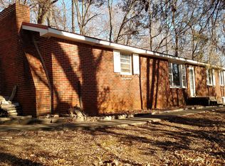 839 Britton Springs Rd, Clarksville, TN 37042