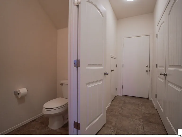 10225 W Camelback Rd #28 — Photo 11