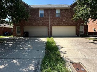 5900 Blackmon Ct, Fort Worth, TX 76137