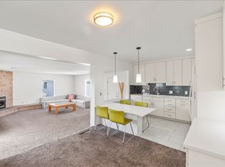 6490 S Sumac Way, Salt Lake City, UT 84121