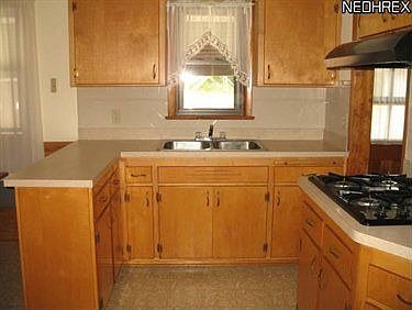 4th image of 4162 Dawncliff Dr