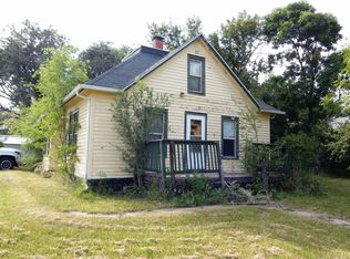 210 Elmer Ave, Deering, ND 58731