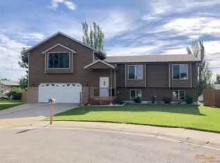 3151 Johnston Ct, Rapid City, SD 57703