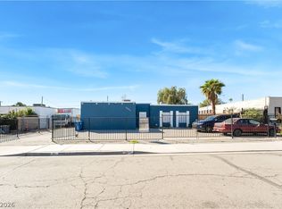 3825 Raymert Dr, Las Vegas, NV 89121