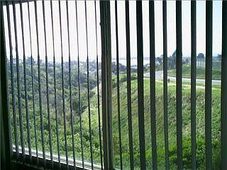 4th image of 3672 Clairemont Dr Unit 3B
