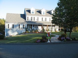 16 Eddington St, Middleton, MA 01949