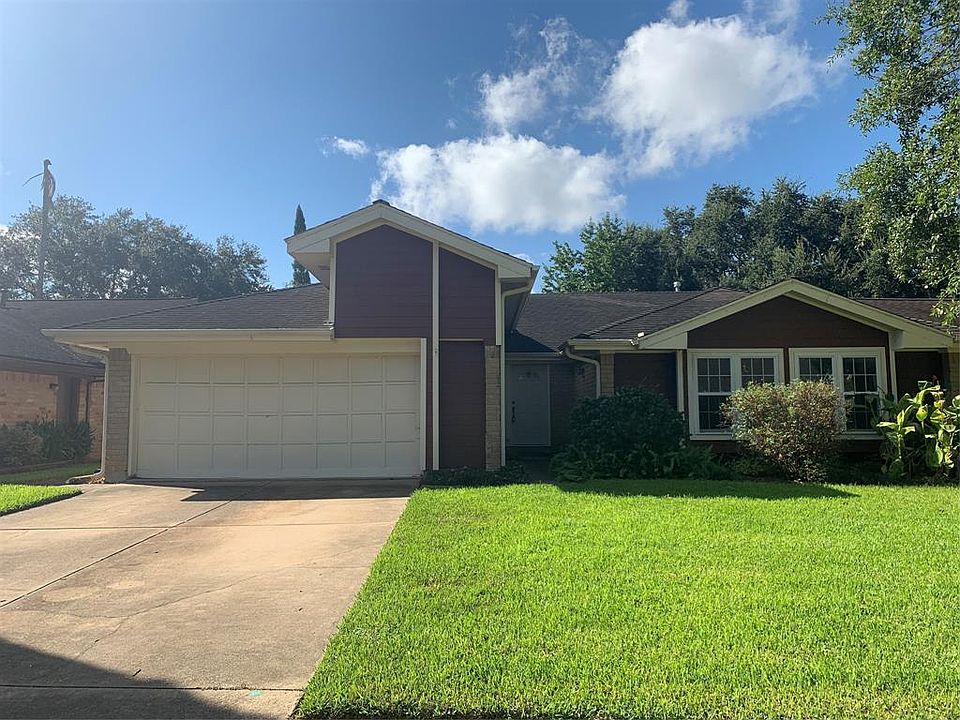 1st image of 3026 The Highlands Dr