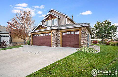 3rd image of 450 Bear Tooth Ct