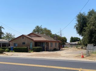 251 S Airport Way, Manteca, CA