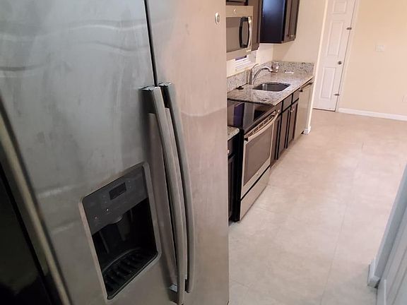 3rd image of 9401 SW 172nd Ave Unit B