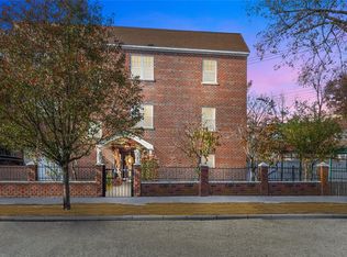 2763 Fish Ave, Bronx, NY 10469