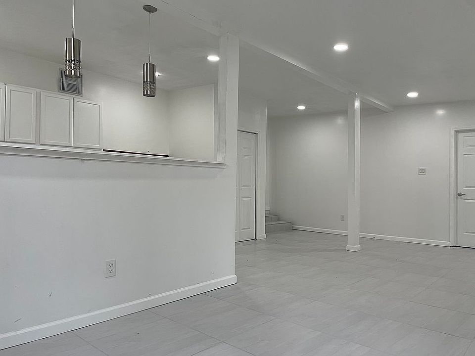 1st image of 12408 Coolgreen St