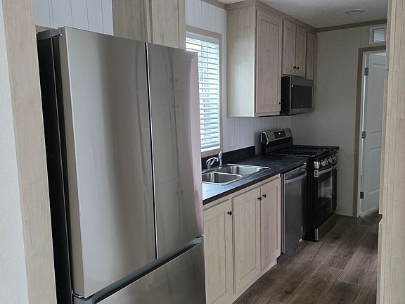4th image of 2724 N Elco Rd #19