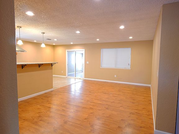3rd image of 10113 Monte Vallo Ct